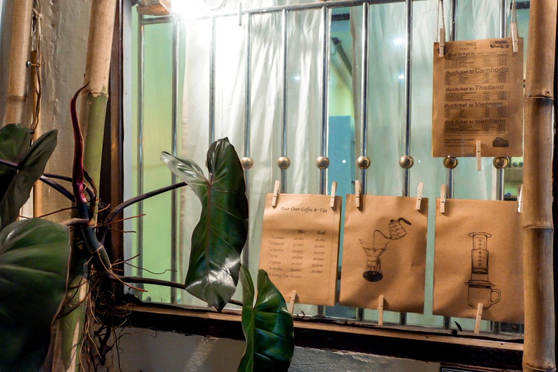 Non Pakse Hostel & Coffee House Exterior photo